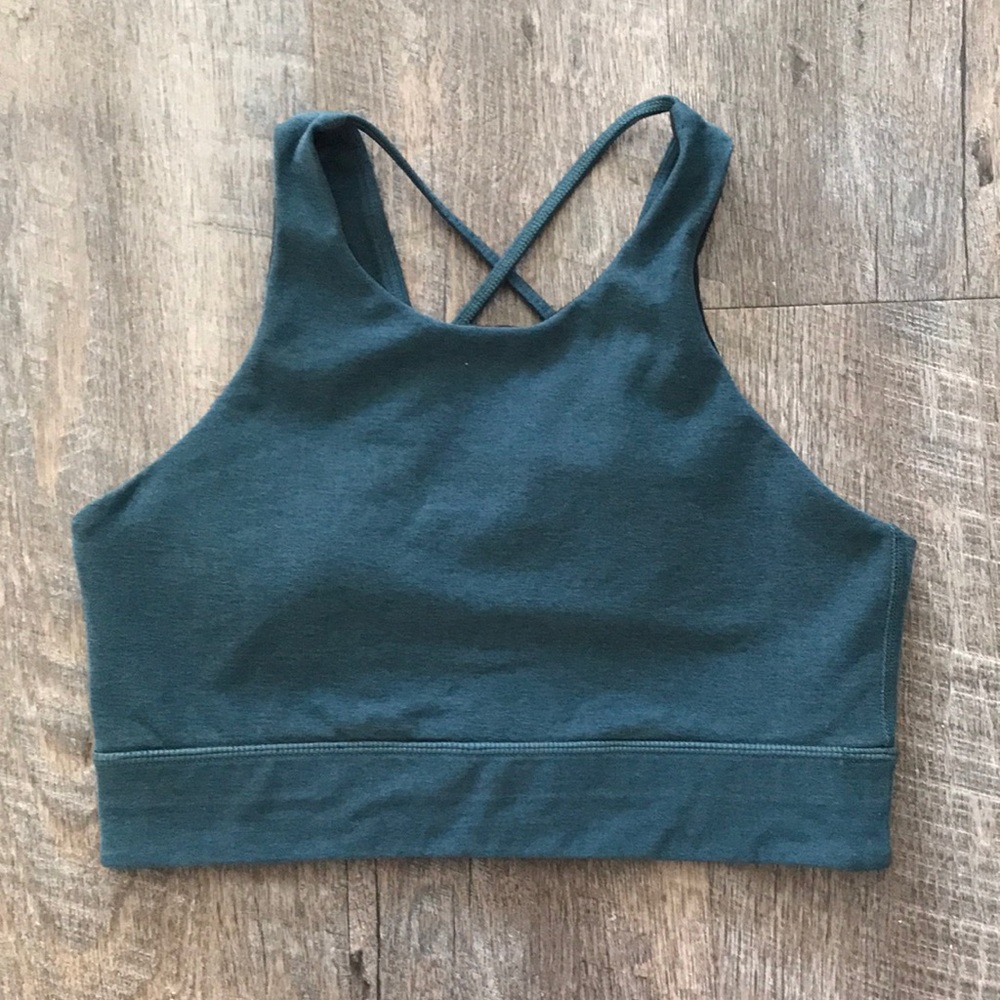 Vuori Elevation Sports Bra Size Small